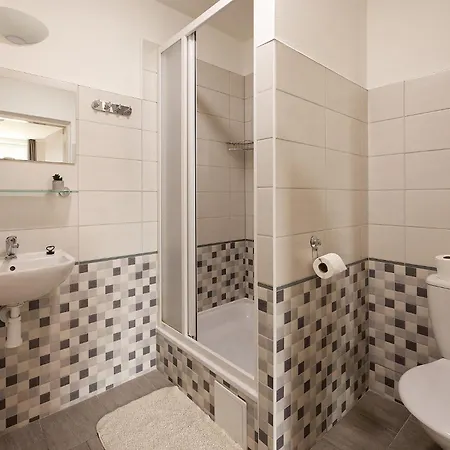 Gasthof A Restaurace Na Krizovatce