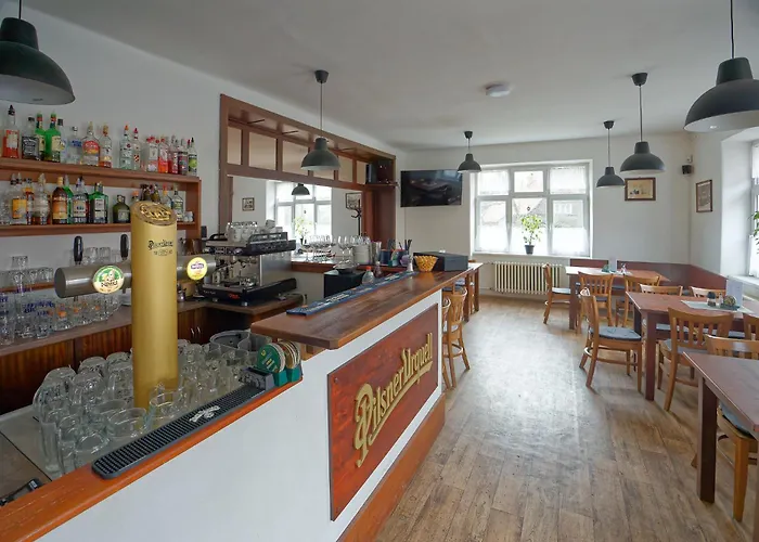 Guest house A Restaurace Na Krizovatce